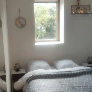  Appartement A 7 Min De Paris, 2 Pieces 